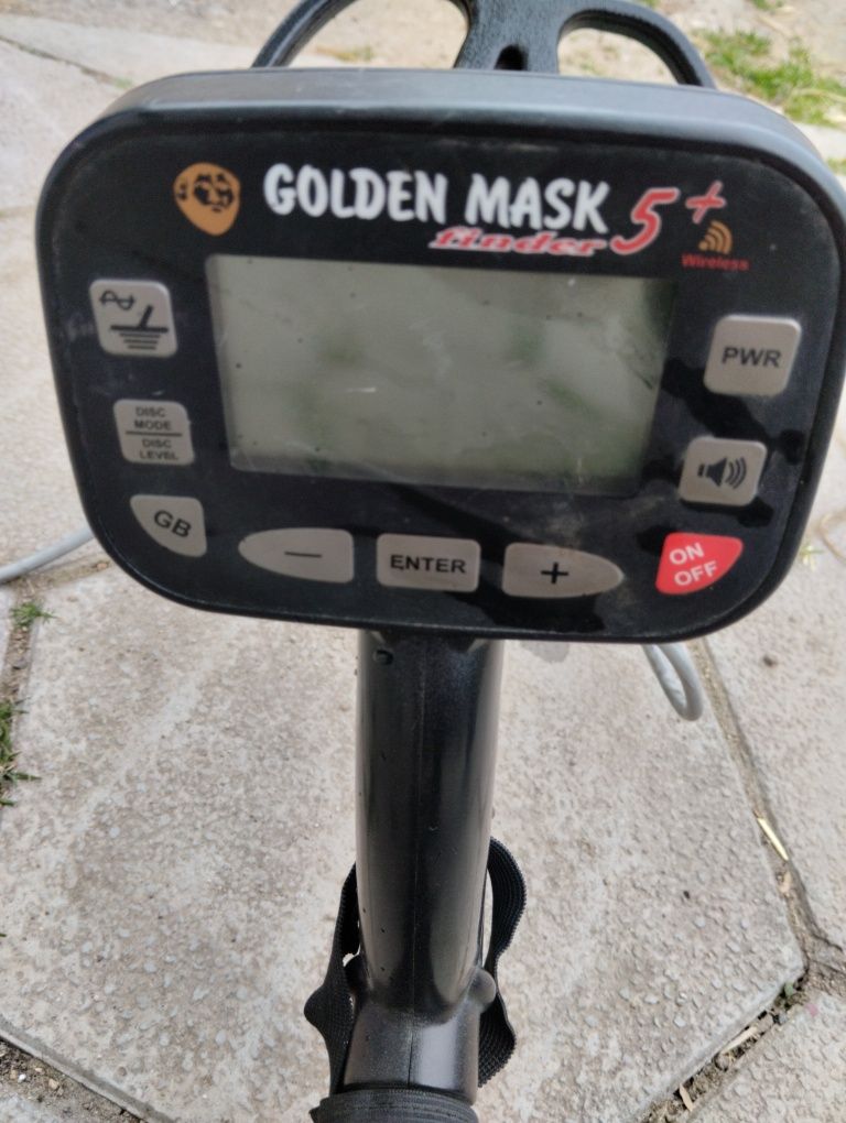 Металдетектор Golden Mask 5+