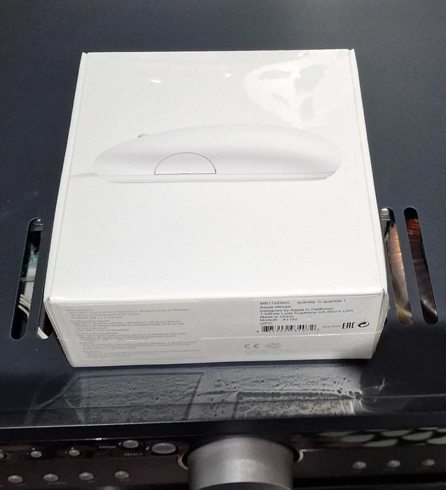 Mouse optic cu fir Apple A1152 sigilat