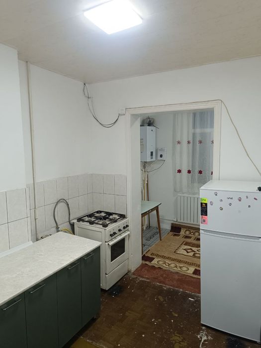 Чирчик аренда 2 ком квартира в 8 мкр 1 этаж
