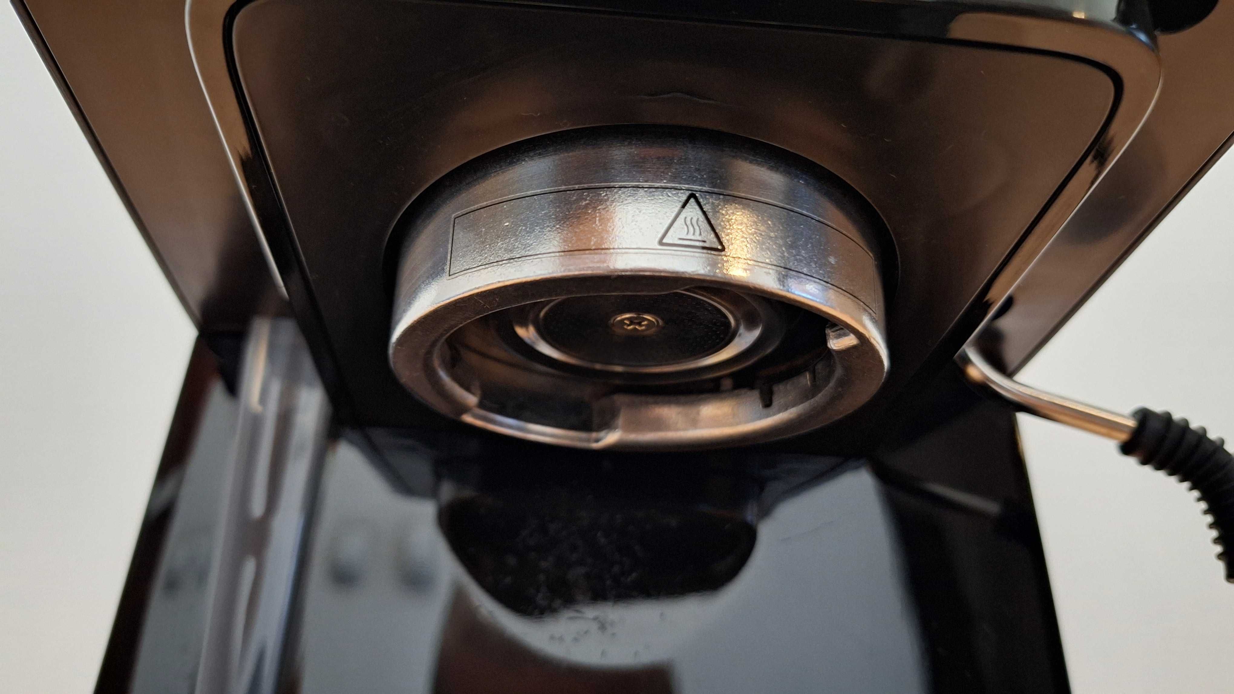 Кафемашина Делонги Delonghi ec156 b