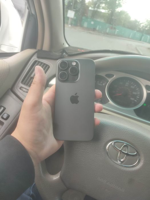 iPhone 15 pro 256