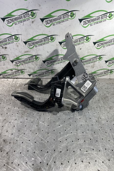 Pedala frana 4M1.723.117 Audi Q8 prima generatie