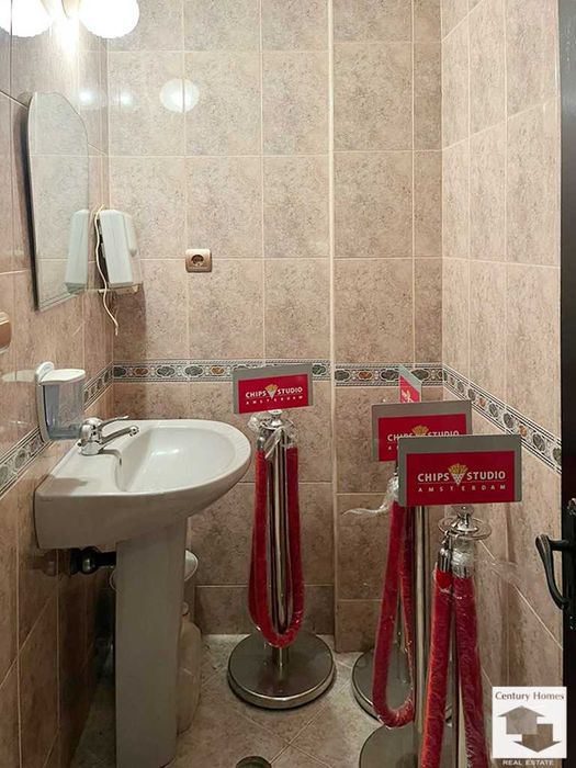 111410 Заведение за продажба в топ центъра на Велико Търново
