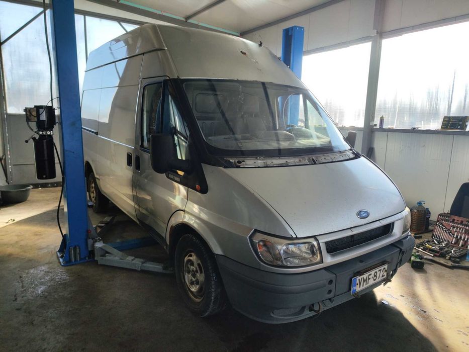 Ford Transit 2002г на части