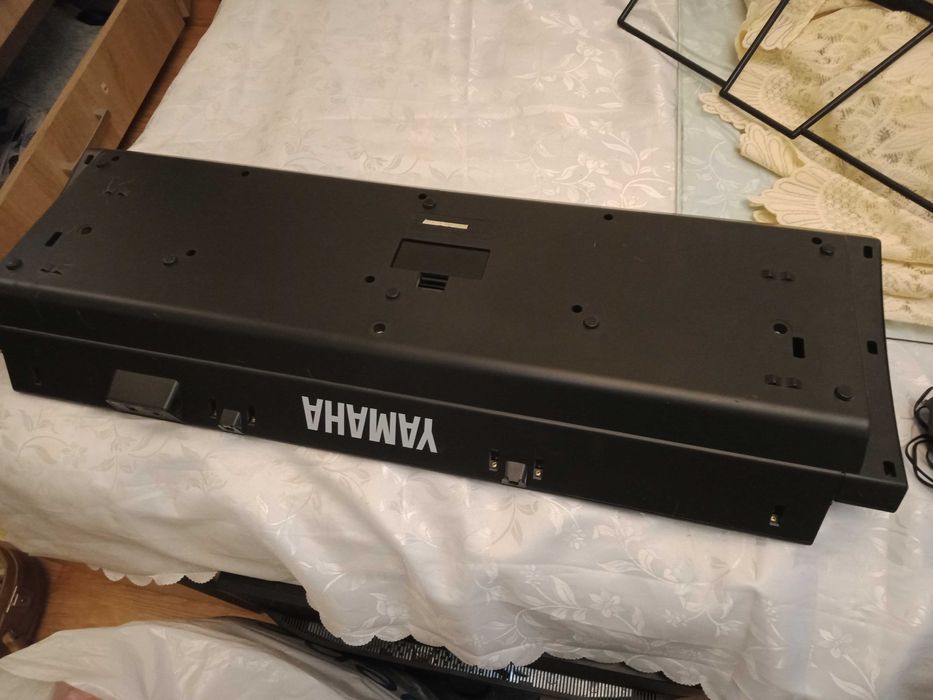 Yamaha PSR-18 pian digital orga electronica