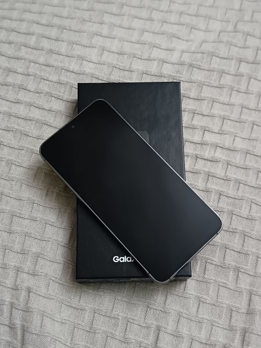 Samsung Galaxy S23 128GB La cutie