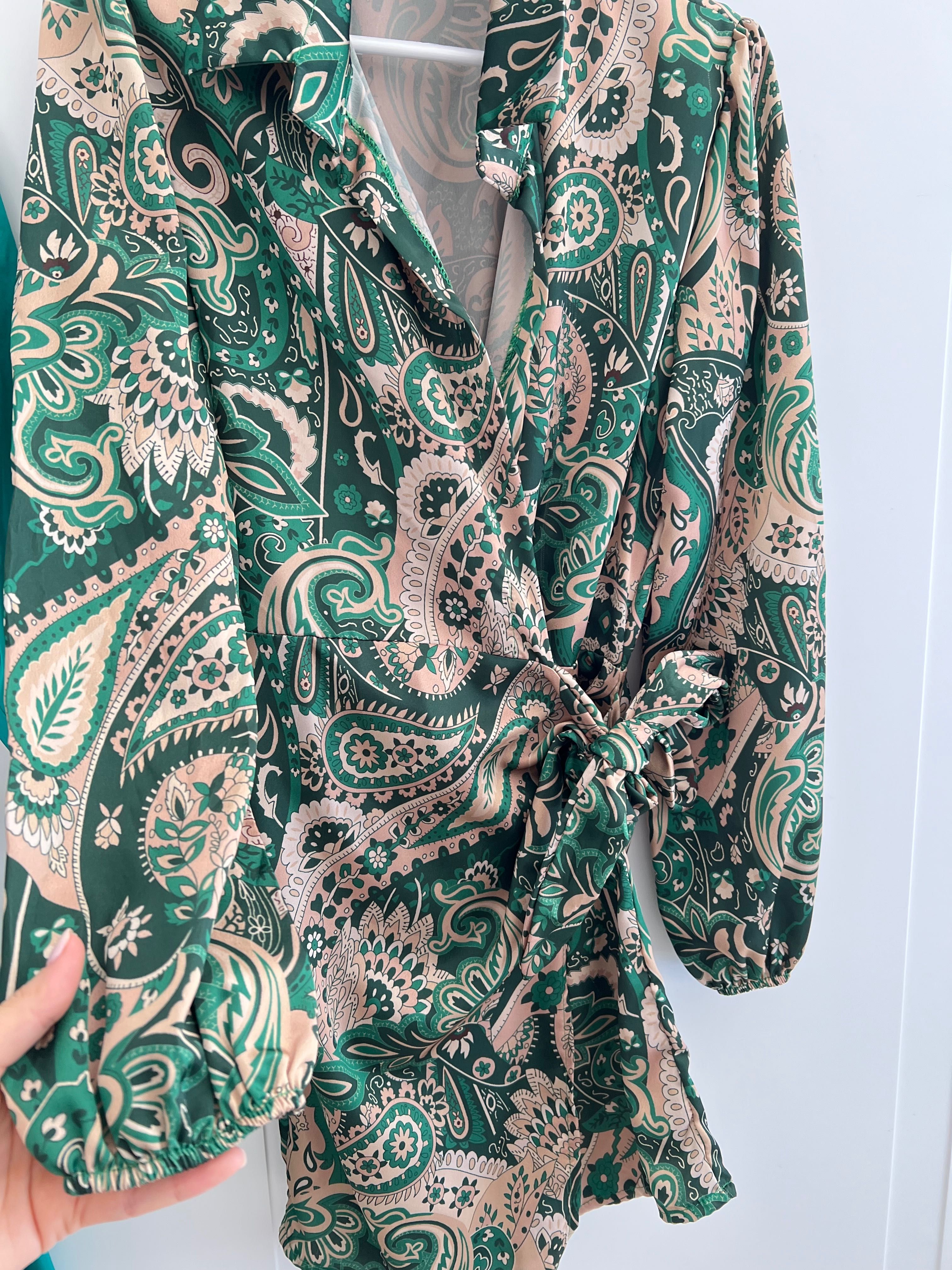 Rochie verde,scurtă,de primăvară,mărimea S,ca nouă