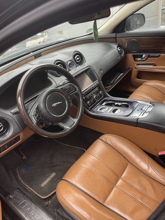 Jaguar XJ 3.0d – Продавам на части