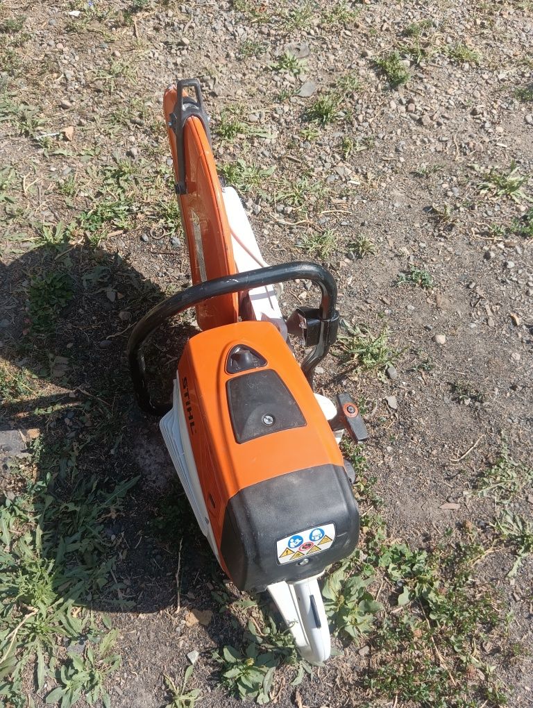 Резчик Stihl TS 800 бу 
Как новый идеально состояние