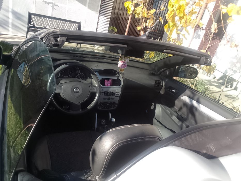 Vând Opel Tigra Twin Top