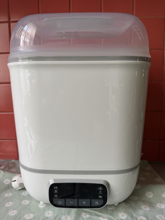 Sterilizator electric cu abur 4in1 EasyCare Baby