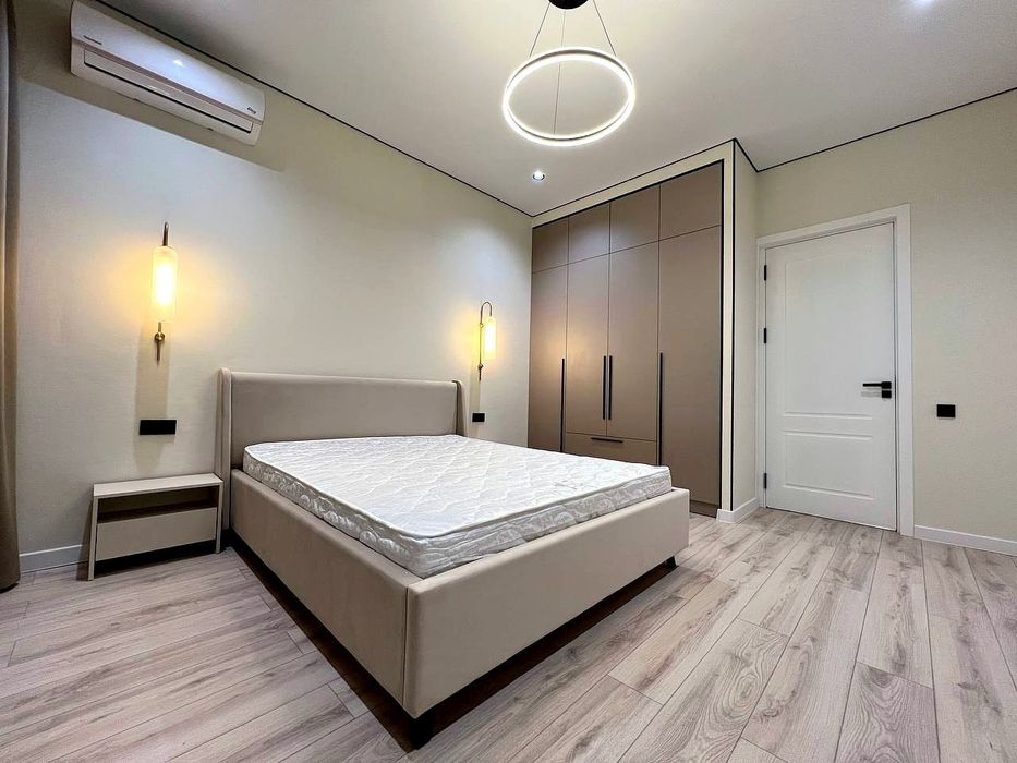 Шахристон метро якнида квартира ижарага берилади оилага талабаларга