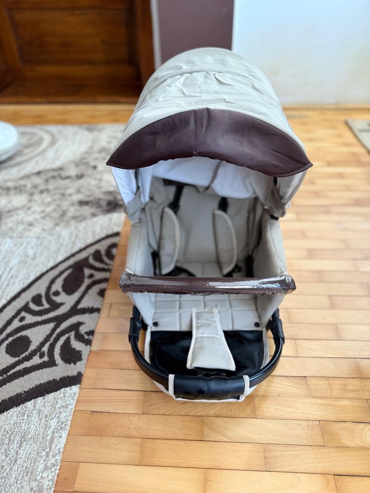 Carucior Kraussman 3 in 1  in stare foarte bună !