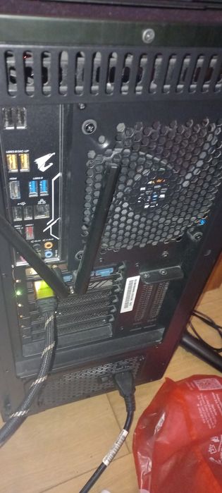 Vand urgent PC gaming Aorus