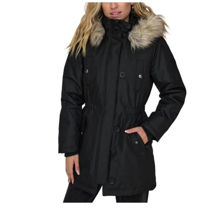 Дамско яке ONLY Classic Parka