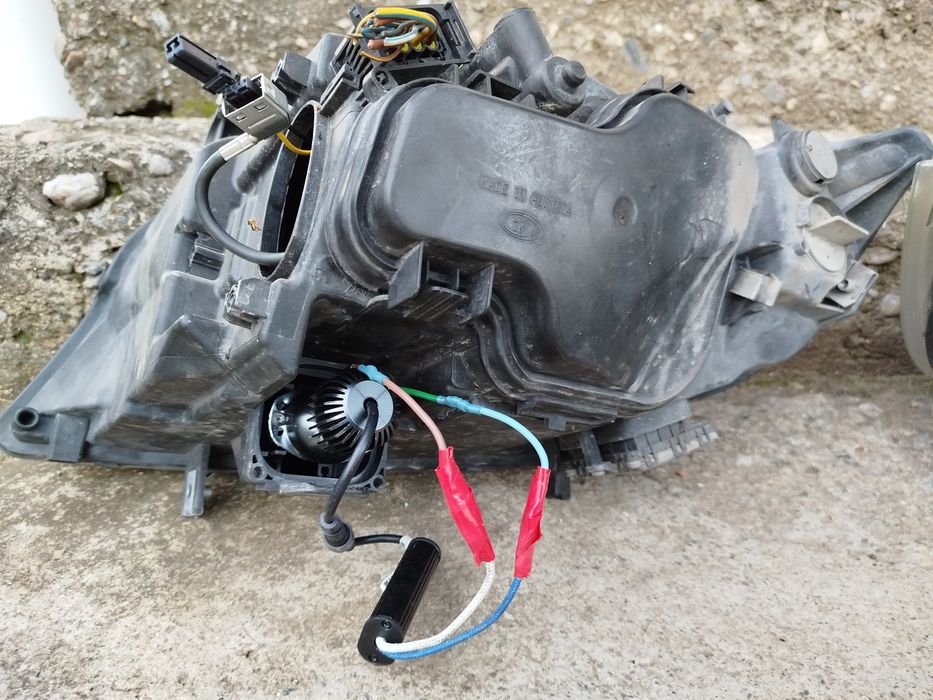 Фарове Dynamic Xenon БМВ е90/91 преди фейс