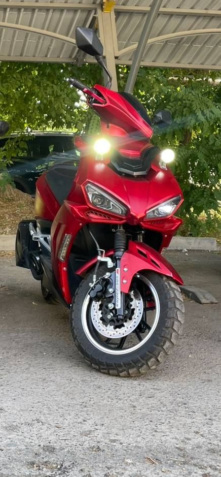 Italia R3 sotiladi