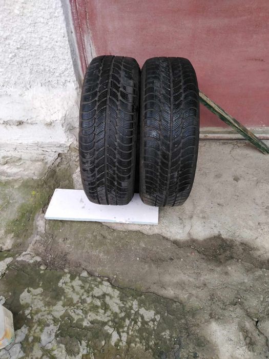 Anvelope de iarna cu tot cu jante