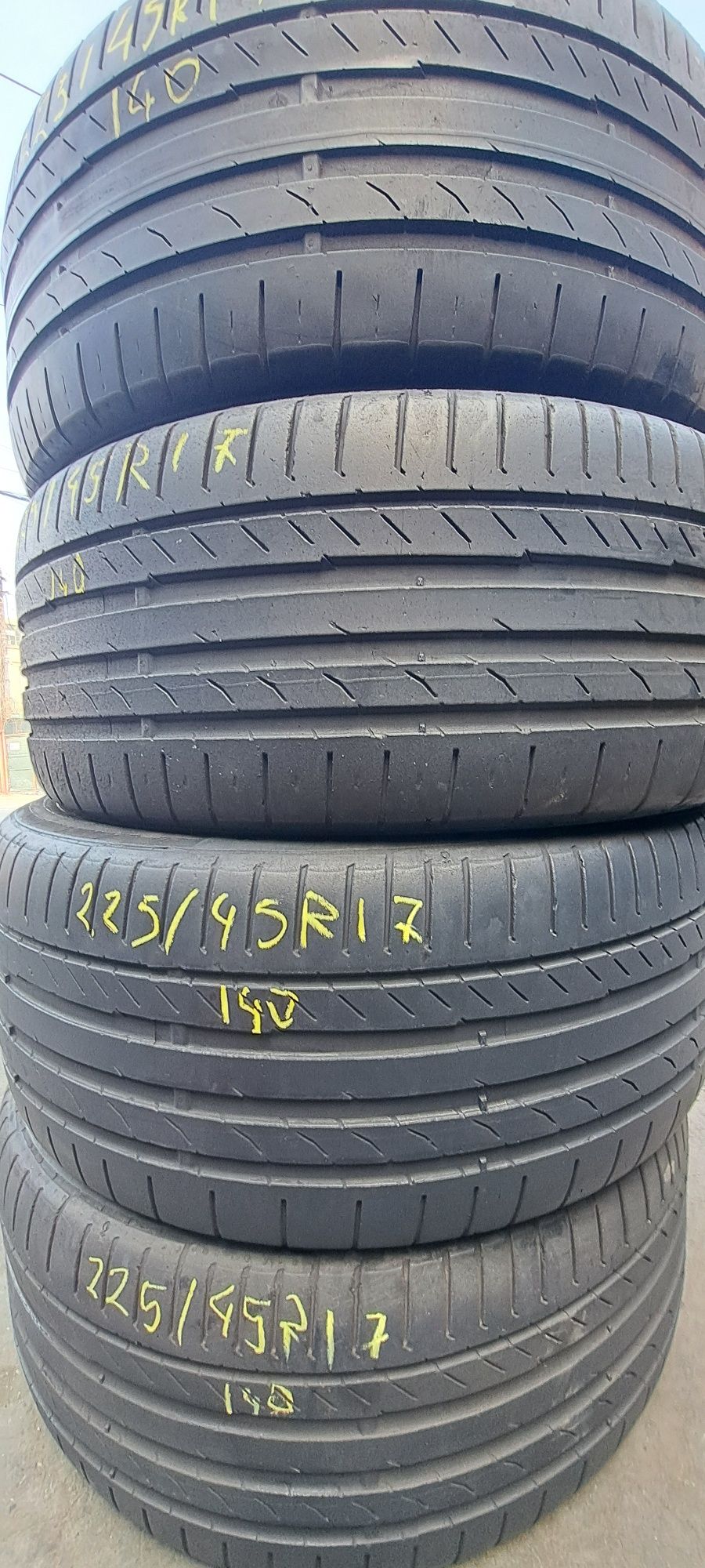 4 anvelope vara 225/45r17 Continental Montaj Gratuit