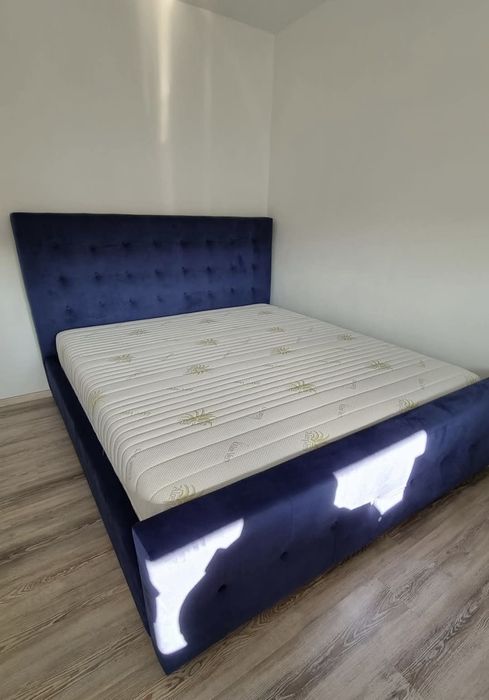 Se vinde pat 180x200 +saltea