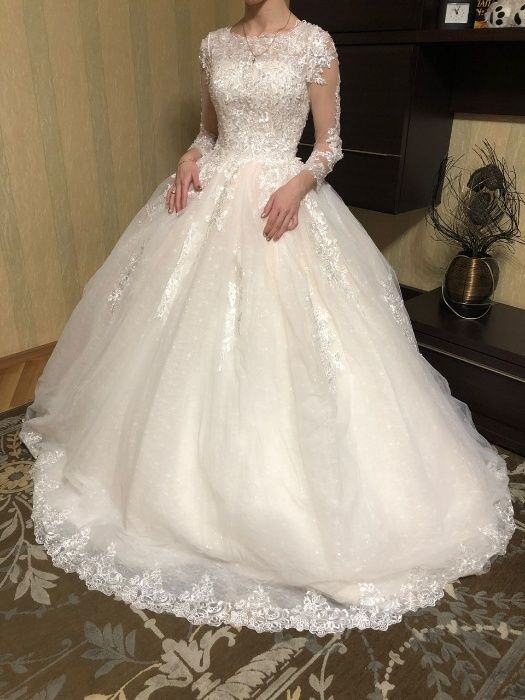 Продаю Счастливое,свадебное платье !В идеальном состоянии!