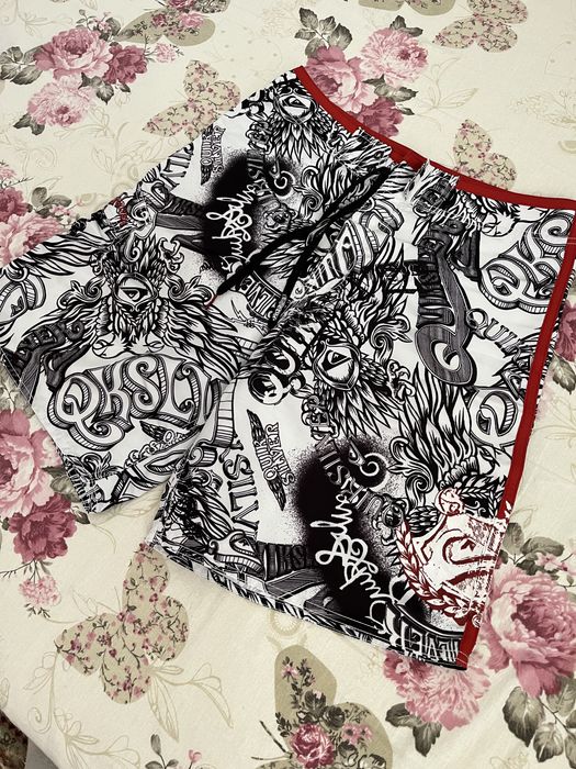 Pantaloni scurti/ sort baie/plaja Quiksilver