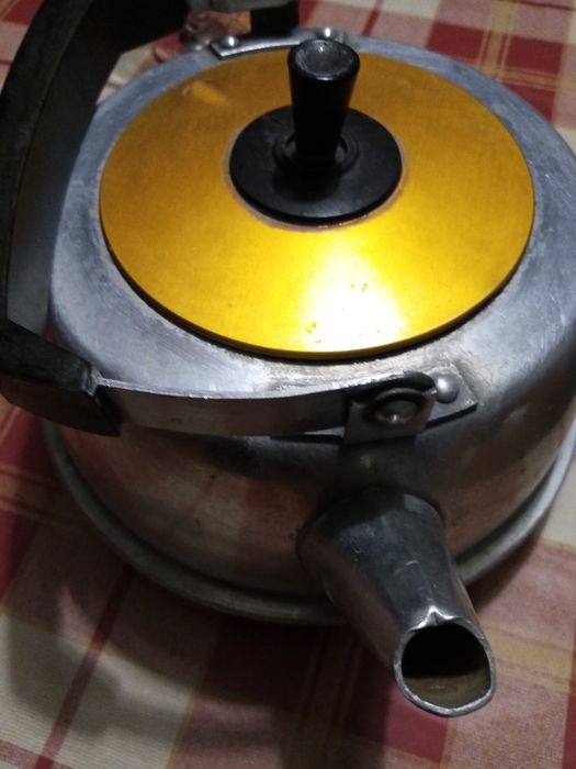 Качествен алуминиев чайник