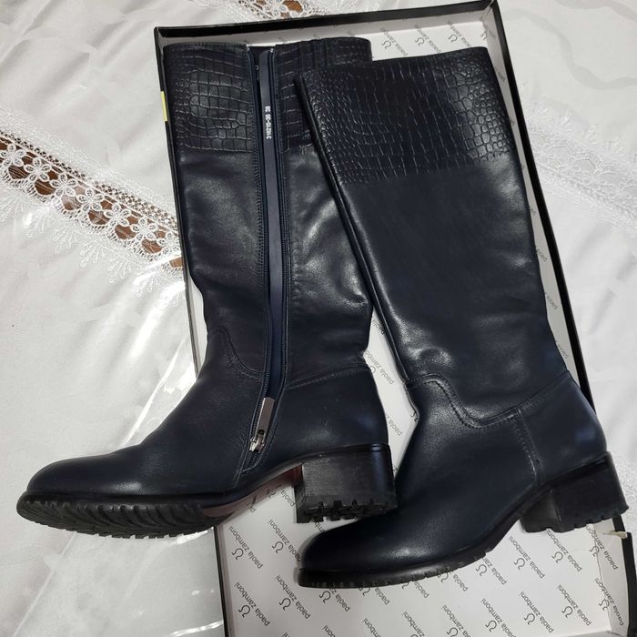 Сапоги новые демисезон натуральная кожа Италия 38 размер