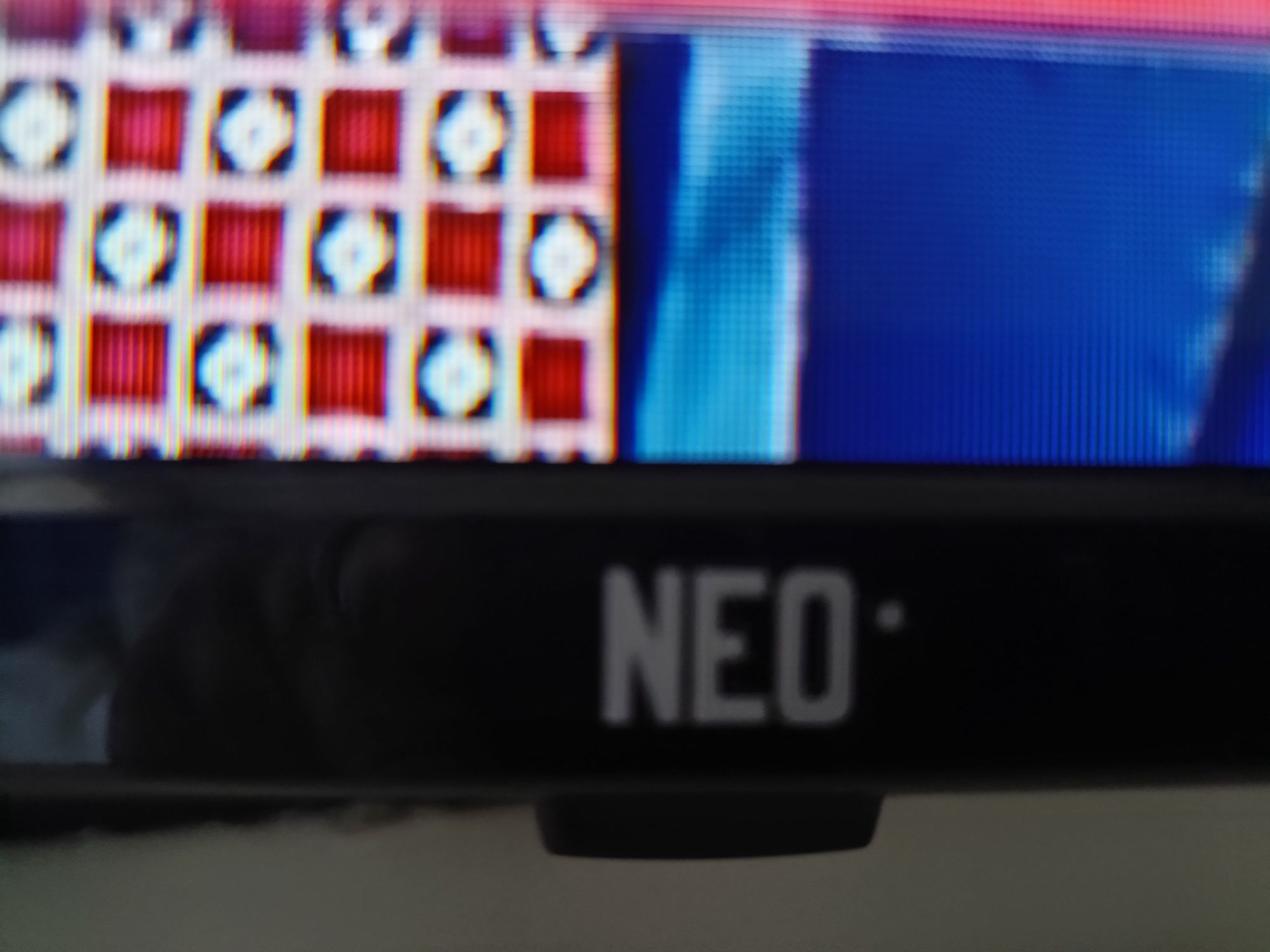 Smart TV  NEO 39
