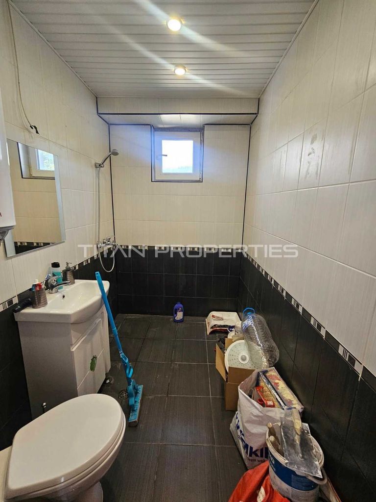 Продава се Двустаен апартамент в Варна, Възраждане 2 - 61 кв.м за 1722 €/кв.м - Снимка #6
