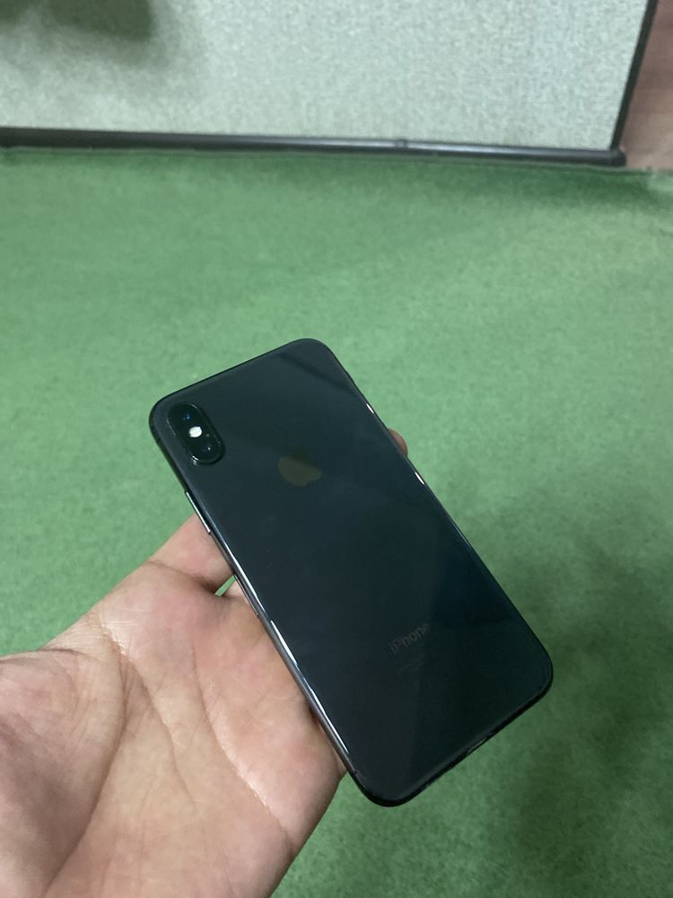 Iphone XR б/у, на 256 гб