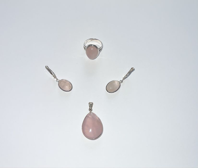 Set de argint cu piatră de opal