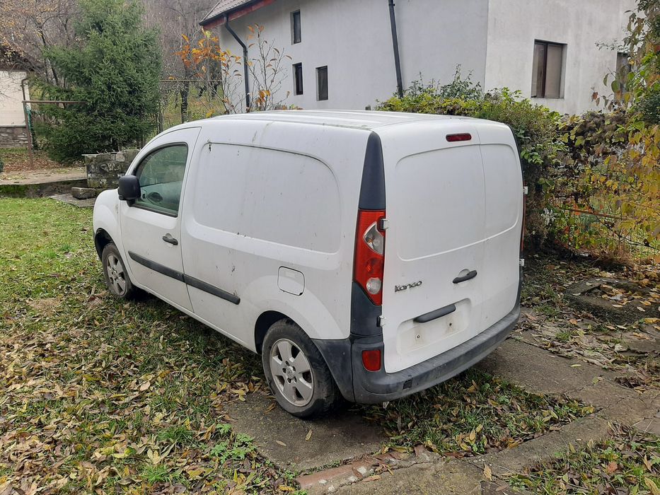 Dezmembrez piese renault kangoo citan maxi