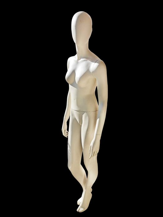 Дамски Манекени / Damski Manekeni