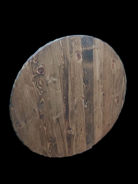 Трапезна маса от масив