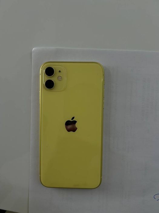 Iphone 11  128gb xotiralik sosotyaniya yaxshi