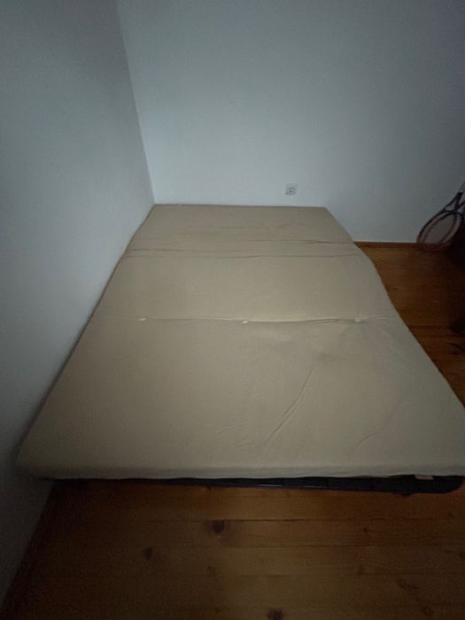 Двойка разтегателен диван от икеа