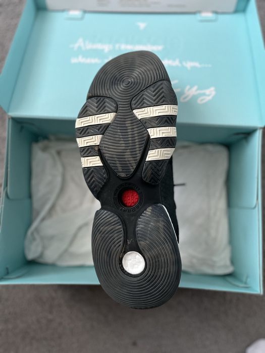 Adidas x Trae Young 2.0