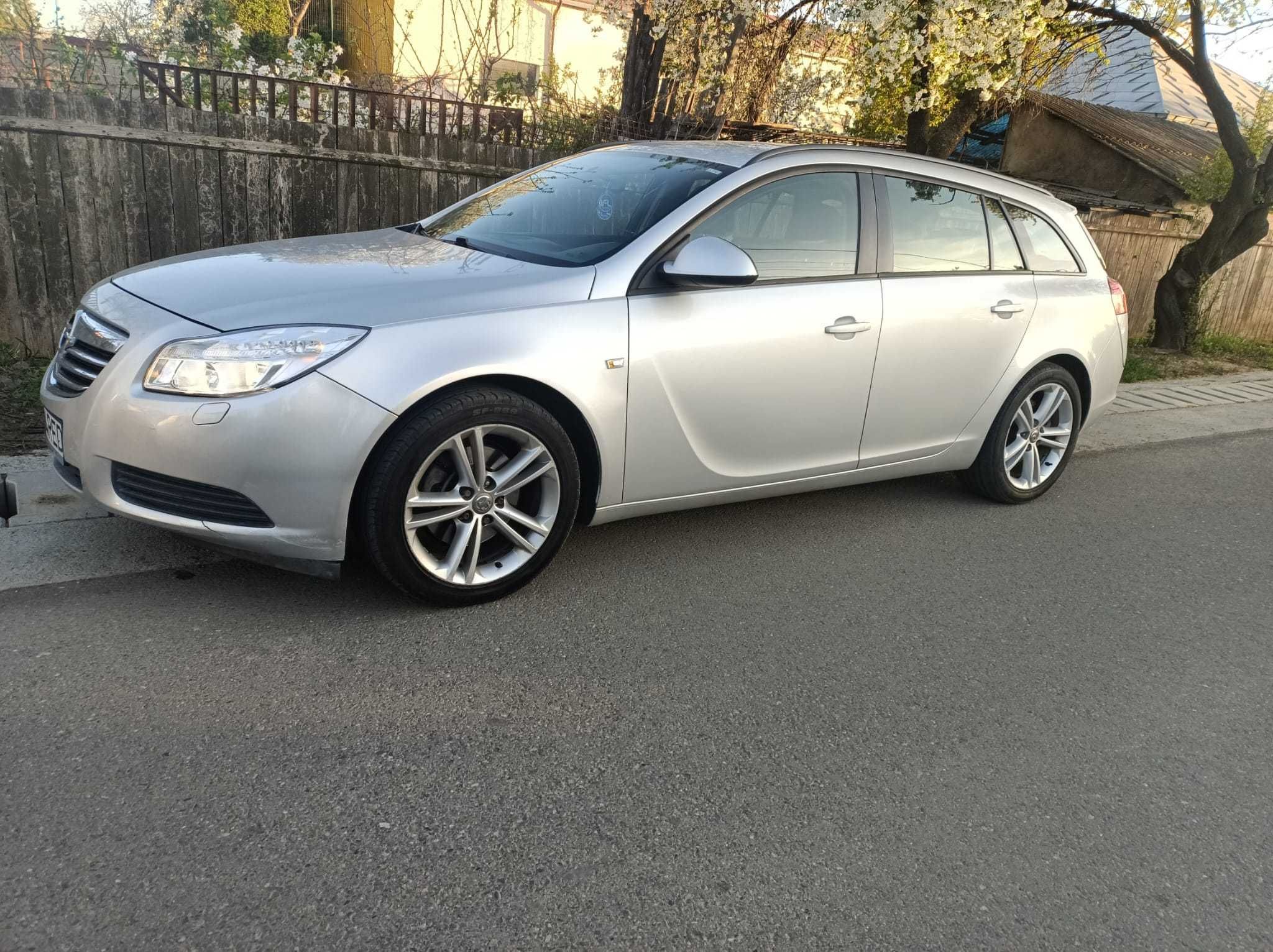 opel insignia 2.0 cdti ,233000km ,2011