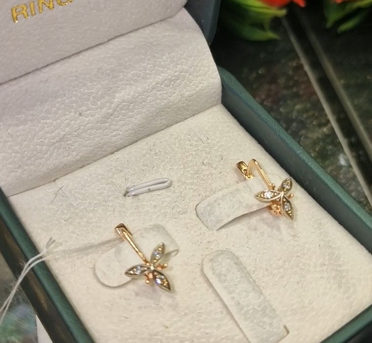 Серьги с бриллиантами