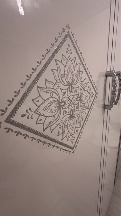 Dormitor complet pat noptiere oglinda dulap gama de lux cu led