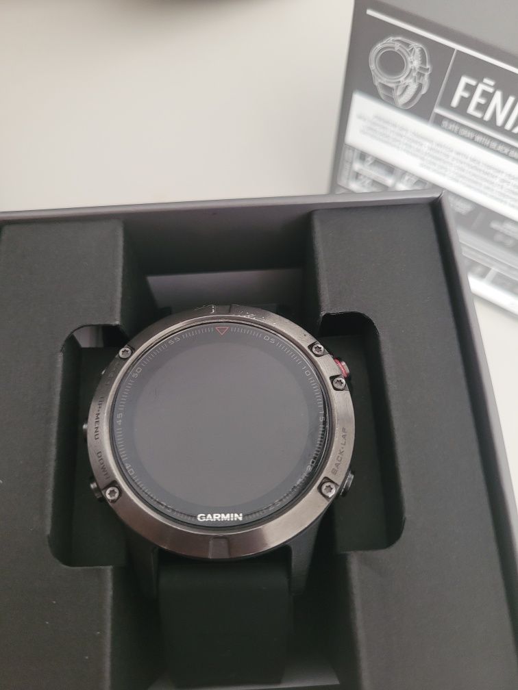 Ceas Garmin Fenix 5 47mm