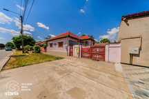 Casă 3 camere renovată în Bujac-Sega , 2 corpuri, teren 572 mp