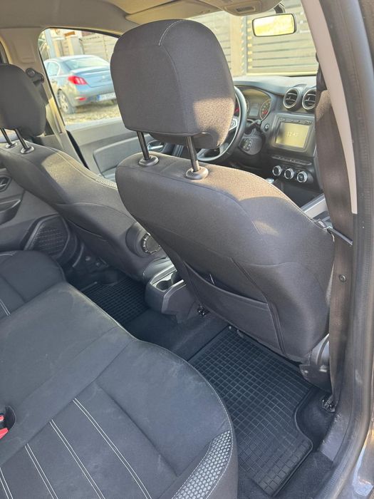 Vand Dacia Duster 2020