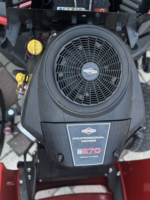 Tractoras gazon tuns iarba Simplicity 27 CP