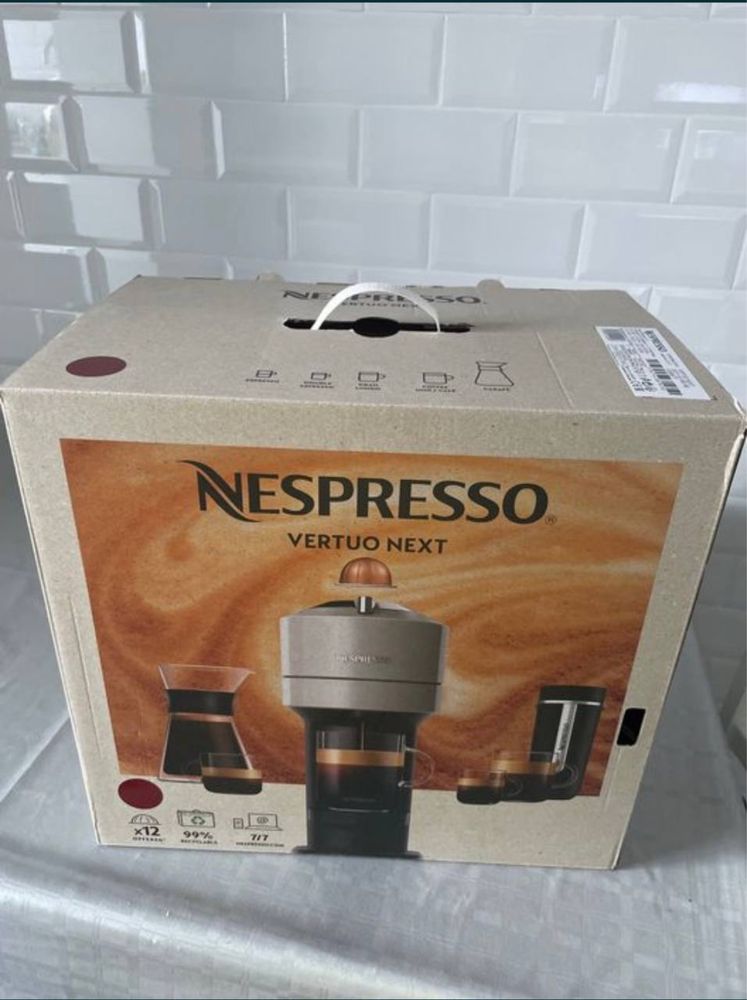 Aparat de cafea Nespresso Vertuo