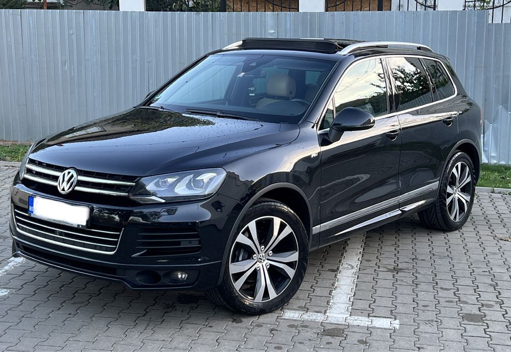 Vw Touareg R Line /Exclusive / Ventilatie /Distronic/ Perne/PROPRIETAR