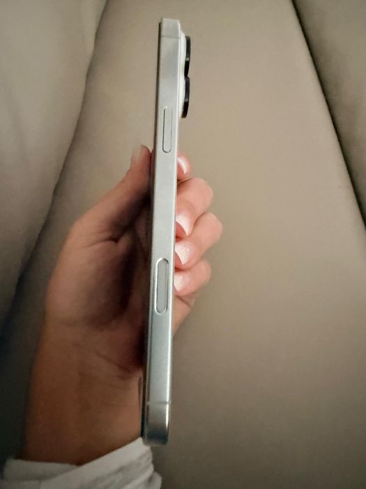 Vand iPhone 16 pro max 256 white