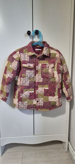 Geacă de toamnă Reserved pentru băiețel mărimea 110-116