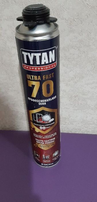 Продам пену Титан 70. 3 шт.